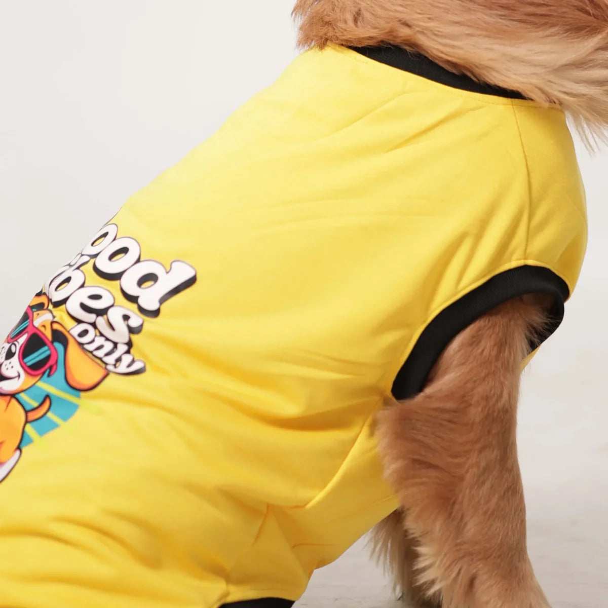 Good Vibes Only Graphic Tee