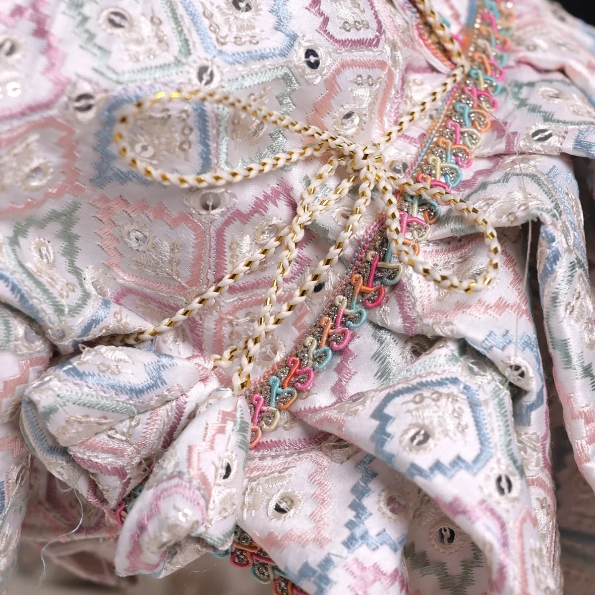 Pastel Pataka Lehenga